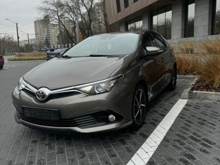 Toyota Auris foto 4