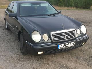 Mercedes E Class foto 3