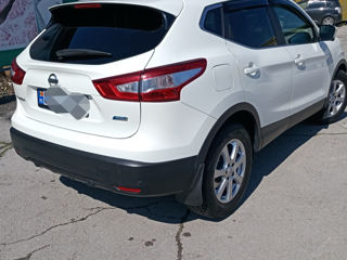 Nissan Qashqai foto 5