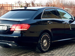 Mercedes E-Class foto 15