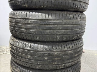 225 60 r18 Pirelli foto 1