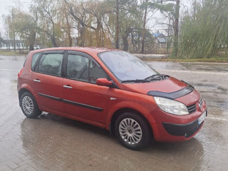 Renault Scenic foto 2