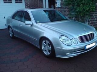 Mercedes E Class foto 2