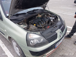 Renault Clio foto 5