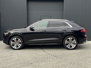 Audi Q8 foto 5