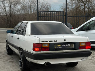 Audi 100 foto 6