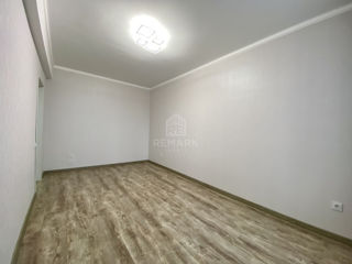 Apartament cu 2 camere, 69 m², Buiucani, Chișinău foto 4