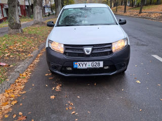 Dacia Logan foto 3