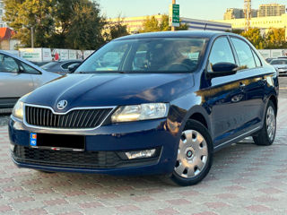 Skoda Rapid foto 1