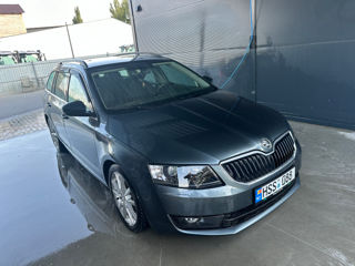 Skoda Octavia foto 3