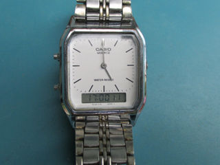 Casio Dual. Белые .Japan. wintage. стрелочные и электронные. foto 2