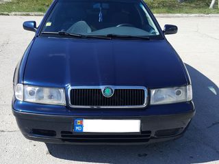 Skoda Octavia foto 1