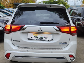 Mitsubishi Outlander foto 8