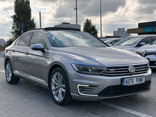 Volkswagen Passat foto 2