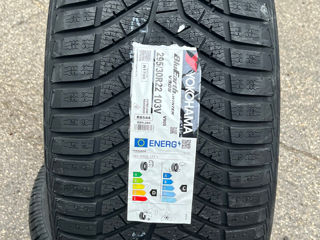 295/30 R22 Yokohama BlueEarth V905/ Доставка, livrare toata Moldova 2024