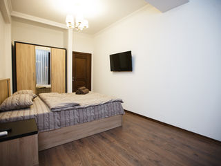 Apartament cu 3 camere, 105 m², Centru, Chișinău foto 4