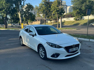 Mazda 3 foto 2