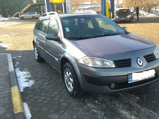 Renault Megane foto 1