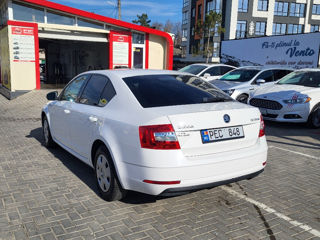 Skoda Octavia foto 4