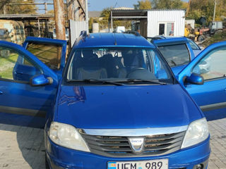 Dacia Logan foto 3