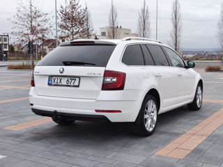 Skoda Octavia foto 3