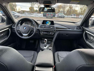 BMW 3 Series foto 5