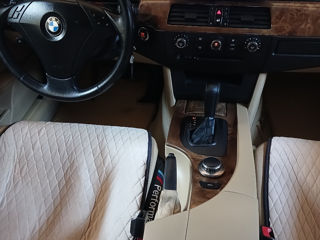 BMW 5 Series фото 9