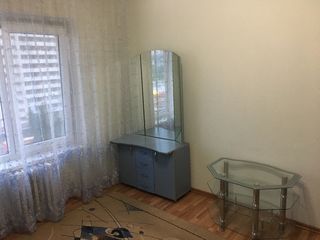 Apartament cu 2 camere, 65 m², Centru, Chișinău foto 7