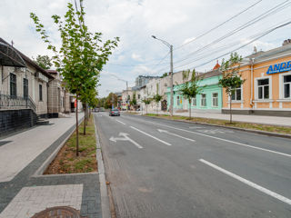 Centrul orașului! Str. Pușkin, spatiu de 80 m2! foto 1