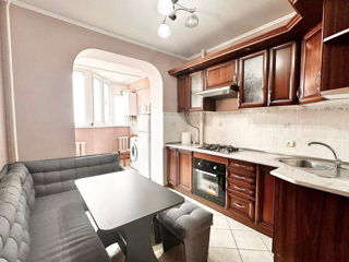 Apartament cu 3 camere, 75 m², Botanica, Chișinău