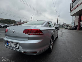 Volkswagen Passat foto 5