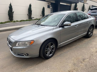 Volvo S80 foto 2