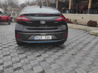 Hyundai IONIQ foto 4