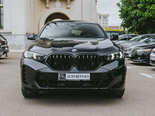 BMW X6 xDrive30d negru sapphire foto 2