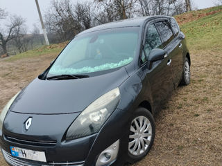 Renault Grand Scenic foto 9