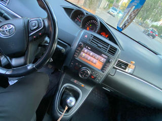 Toyota Verso foto 6