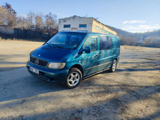 Mercedes Vito foto 2