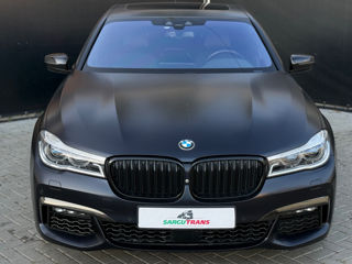 BMW 7 Series foto 2