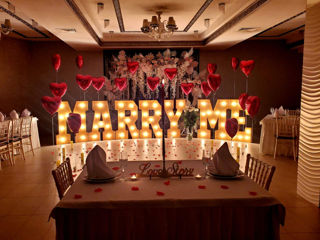 Decor cerere in casatorie! Litere Marry Me! Baloane inimi foto 2