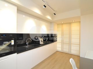 Apartament cu 3 camere, 100 m², Centru, Chișinău foto 5