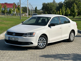 Volkswagen Jetta foto 1