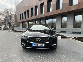 Infiniti QX30 foto 2