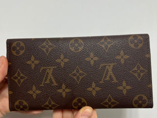 Louis Vuitton foto 2