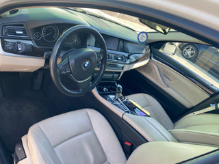 BMW 5 Series foto 3