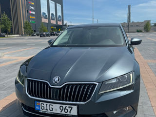 Skoda Superb foto 9