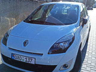 Renault Grand Scenic foto 4