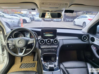 Mercedes C-Class foto 6