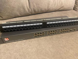 Switch 24 port + Patch panel