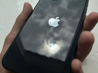 iPhone 11 128ГБ.