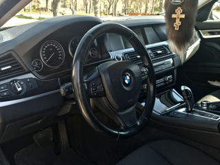 BMW 5 Series Touring foto 5